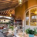 Villa In Orentano With Private Pool