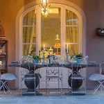 Villa In Orentano With Private Pool 빌라 *