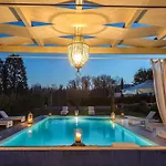 빌라 Villa In Orentano With Private Pool Orentano