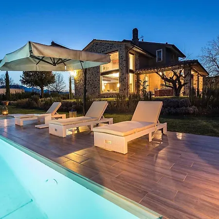 Villa In Orentano With Private Pool Orentano