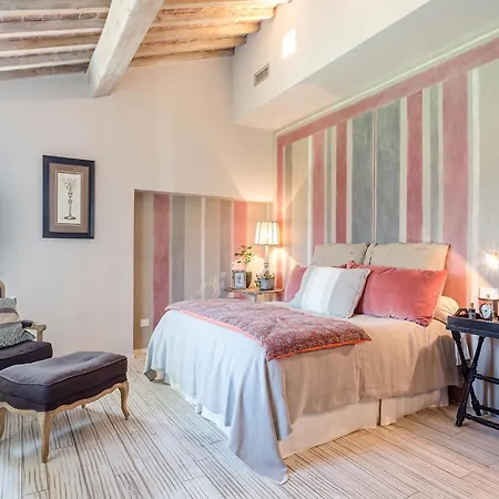 Stylish With Pool Near Lucca Orentano