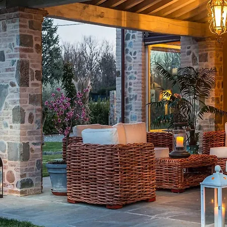 Stylish With Pool Near Lucca *