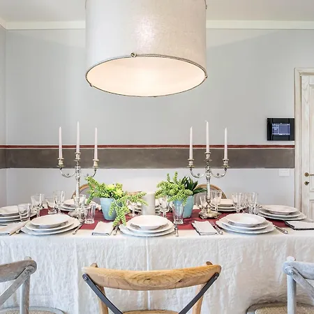 Stylish With Pool Near Lucca 빌라 Orentano